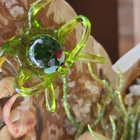 RESIN DECOR - Picture 4 of 7